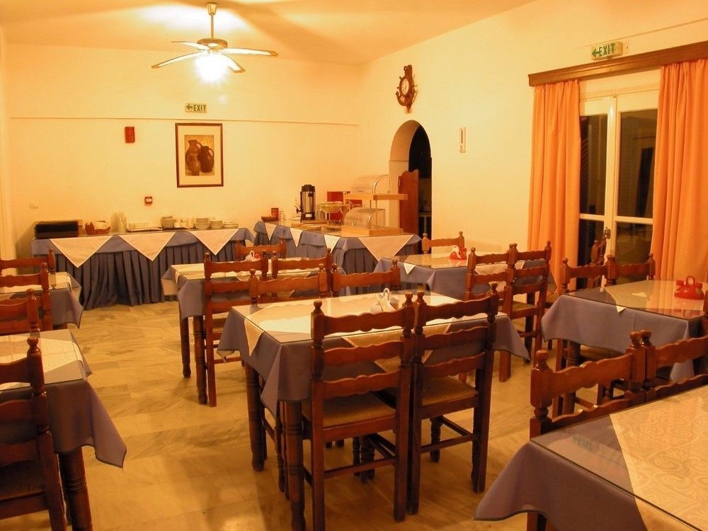 Gardenia Hotel Perissa  Exterior photo